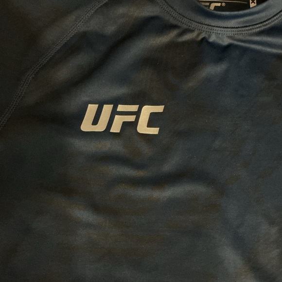 UFC Men’s Fusion Venus Authentic Fight Week Long Sleeve Rash guard Oceanic Blue - Picture 4 of 11